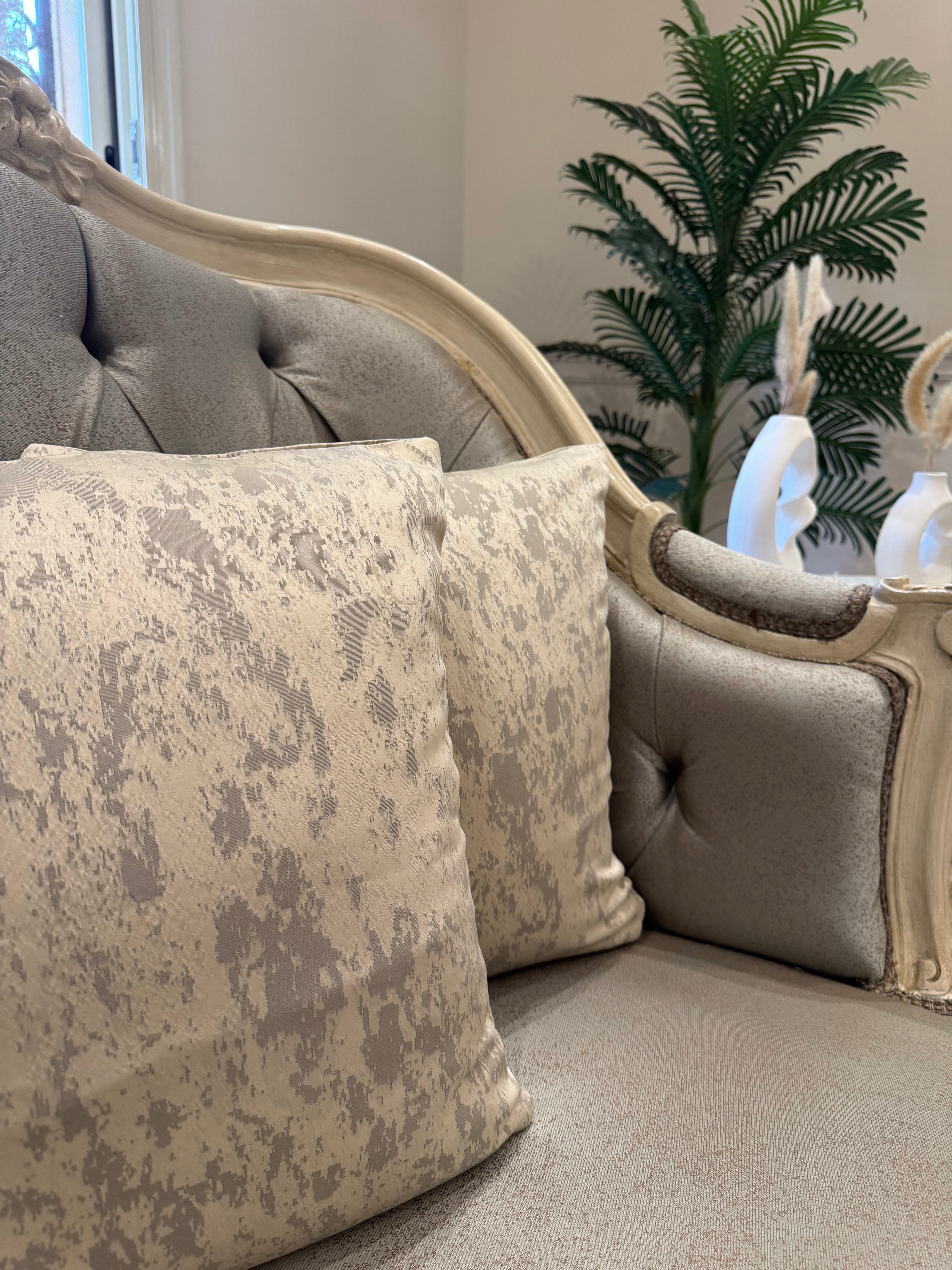 Wooded grey*beige cushion cover