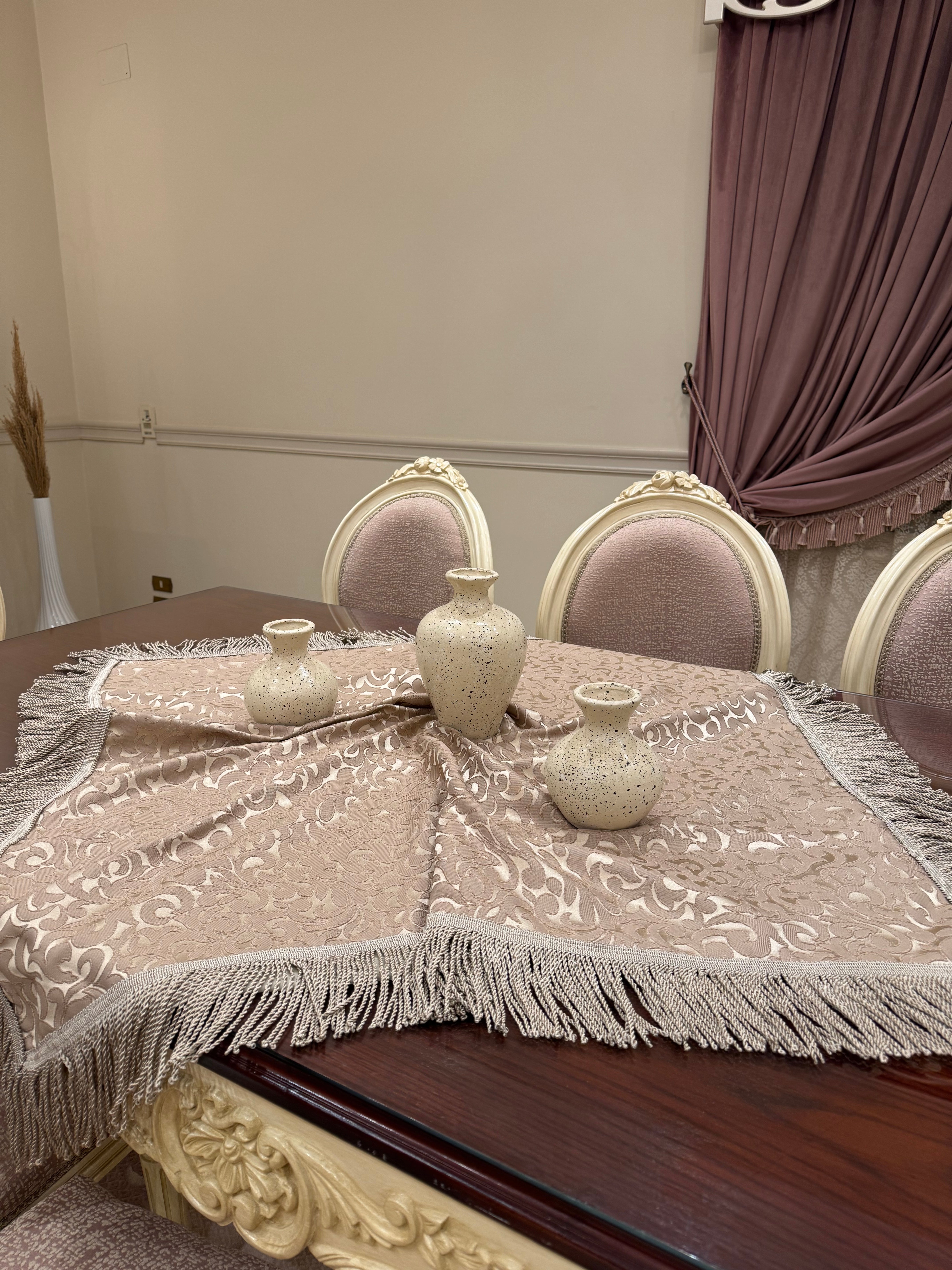 Royal silk square table cloth