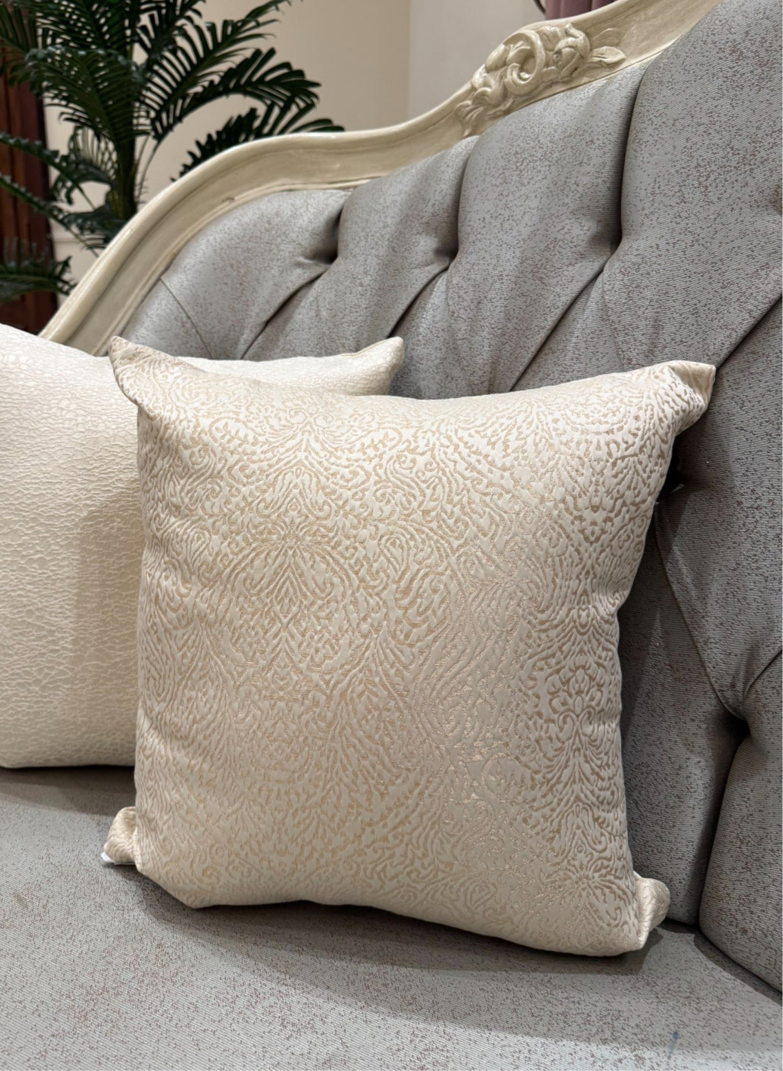 Offwhite * gold cushion cover