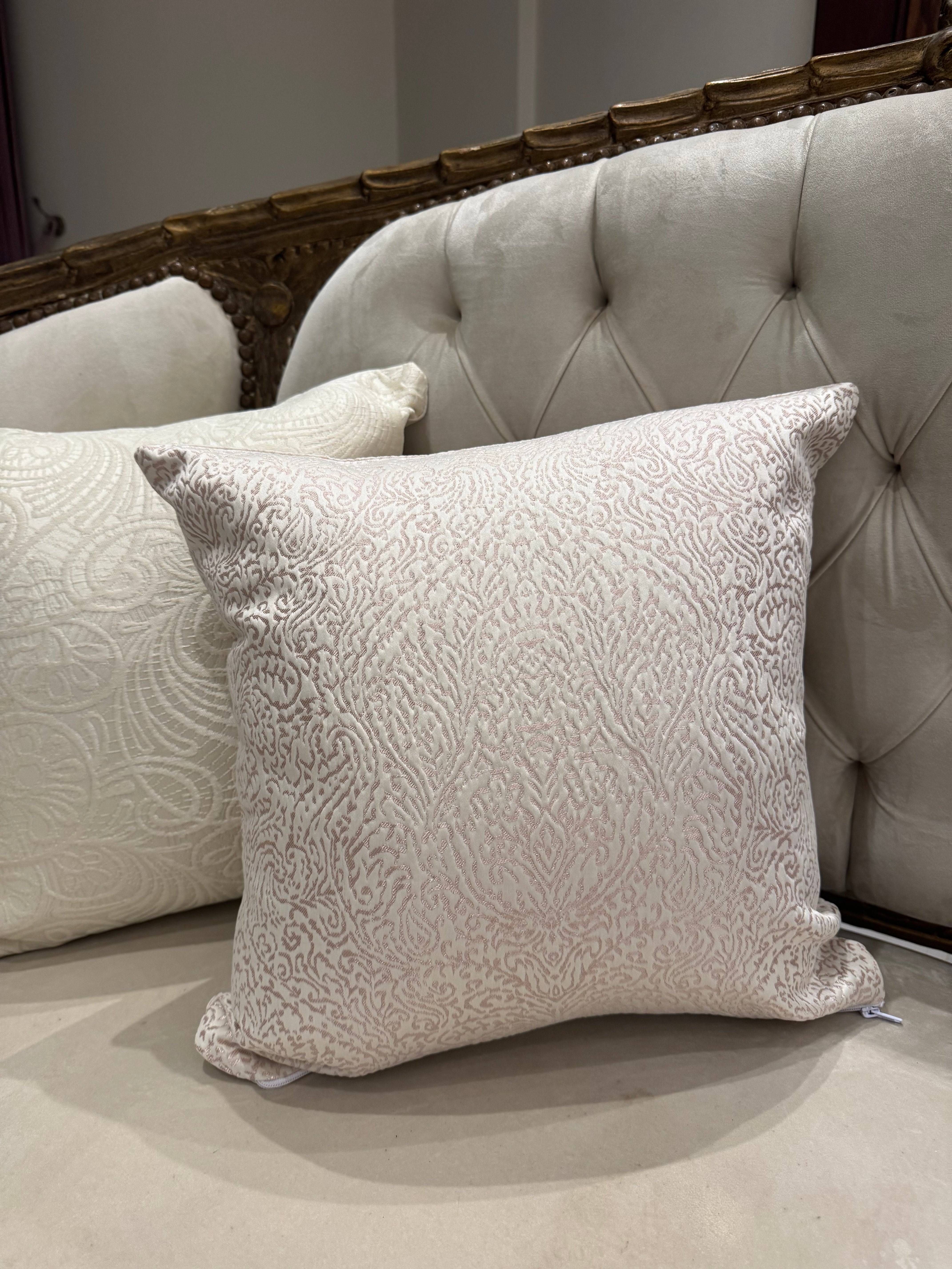 Cashmere*offwhite cushion cover