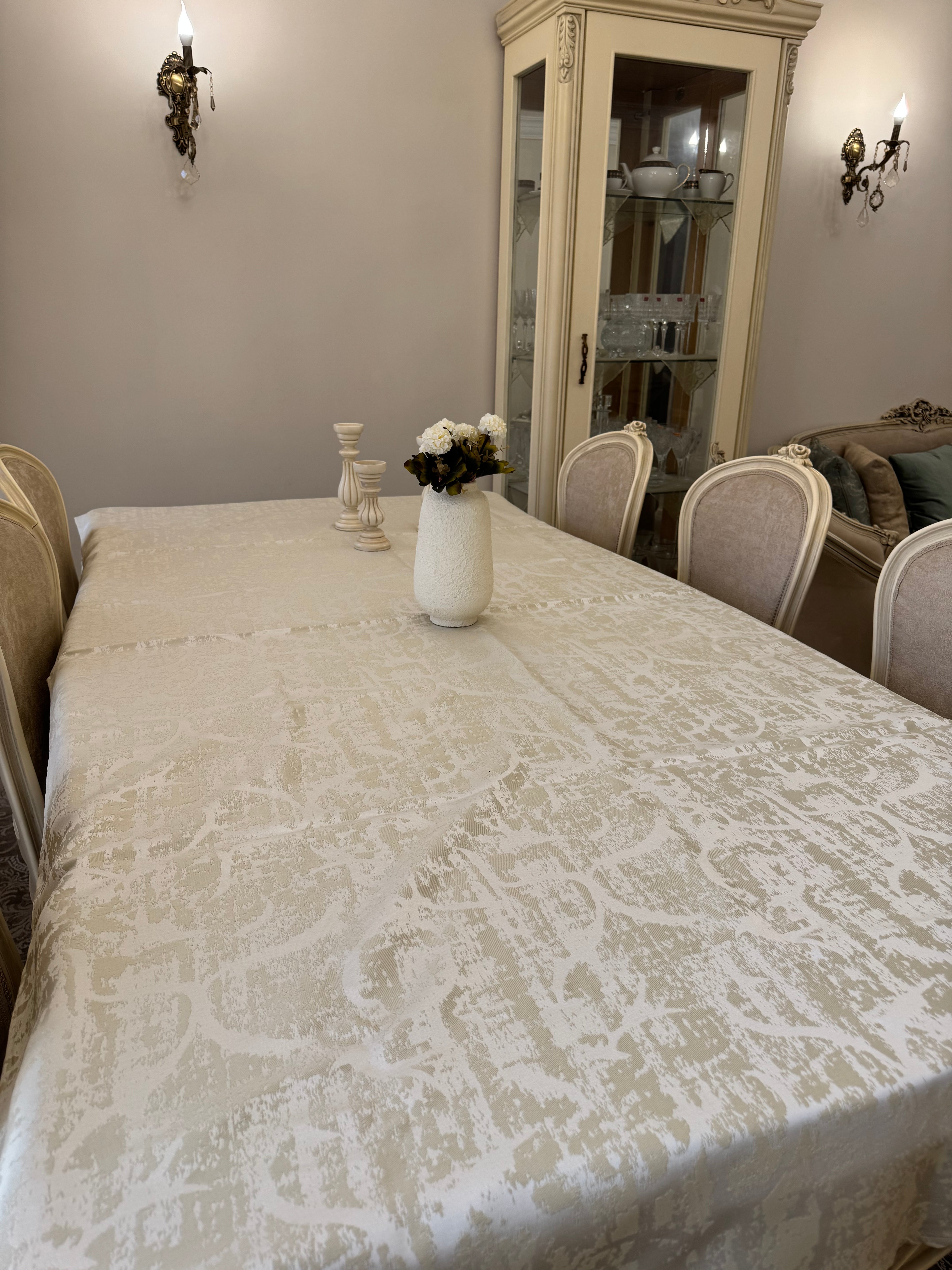 Silk beige*offwhite table cloth