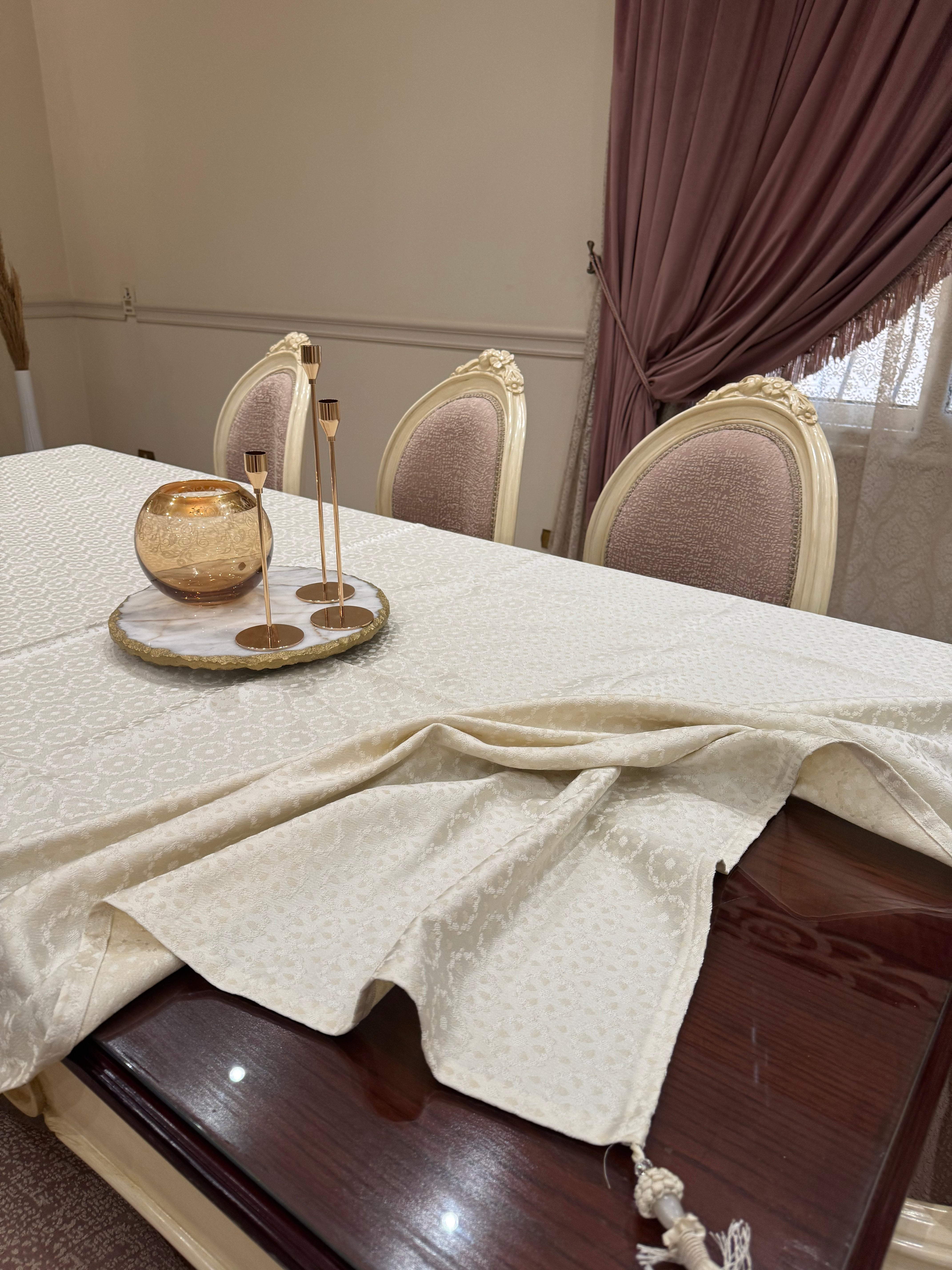 Ivory touch full table cloth