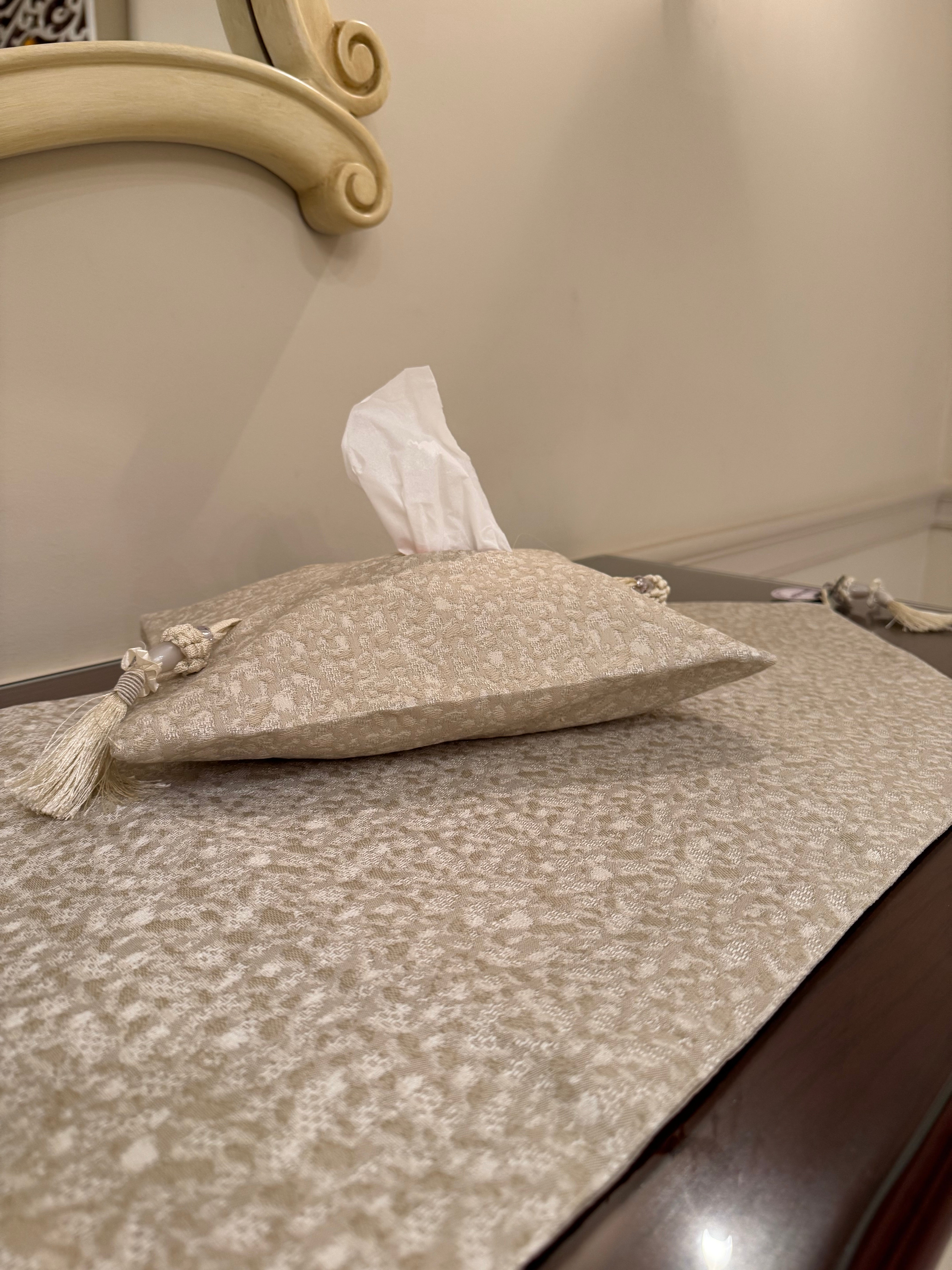 Greish table runner