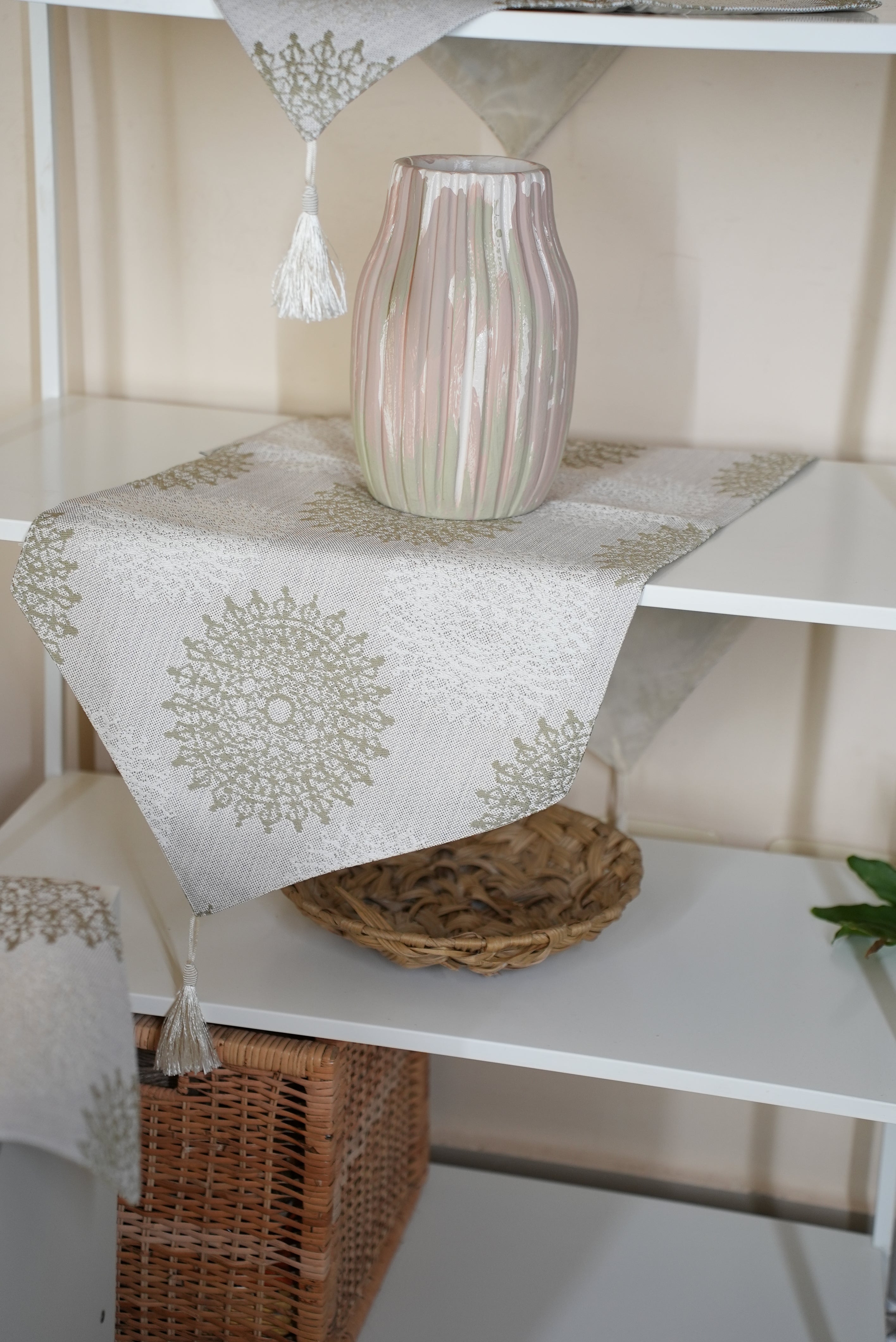 Olive modern table runner