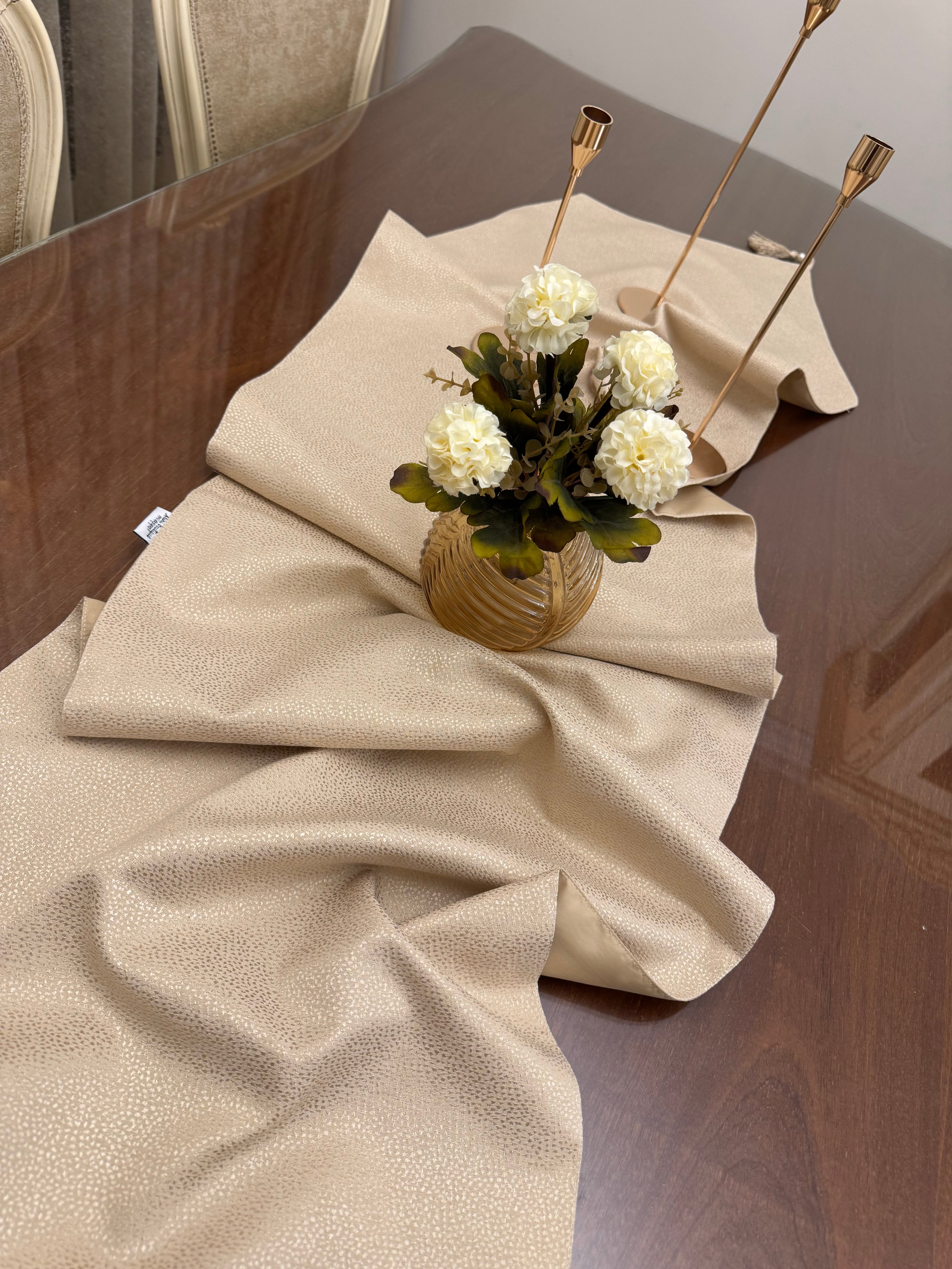 Pointed gold table runner