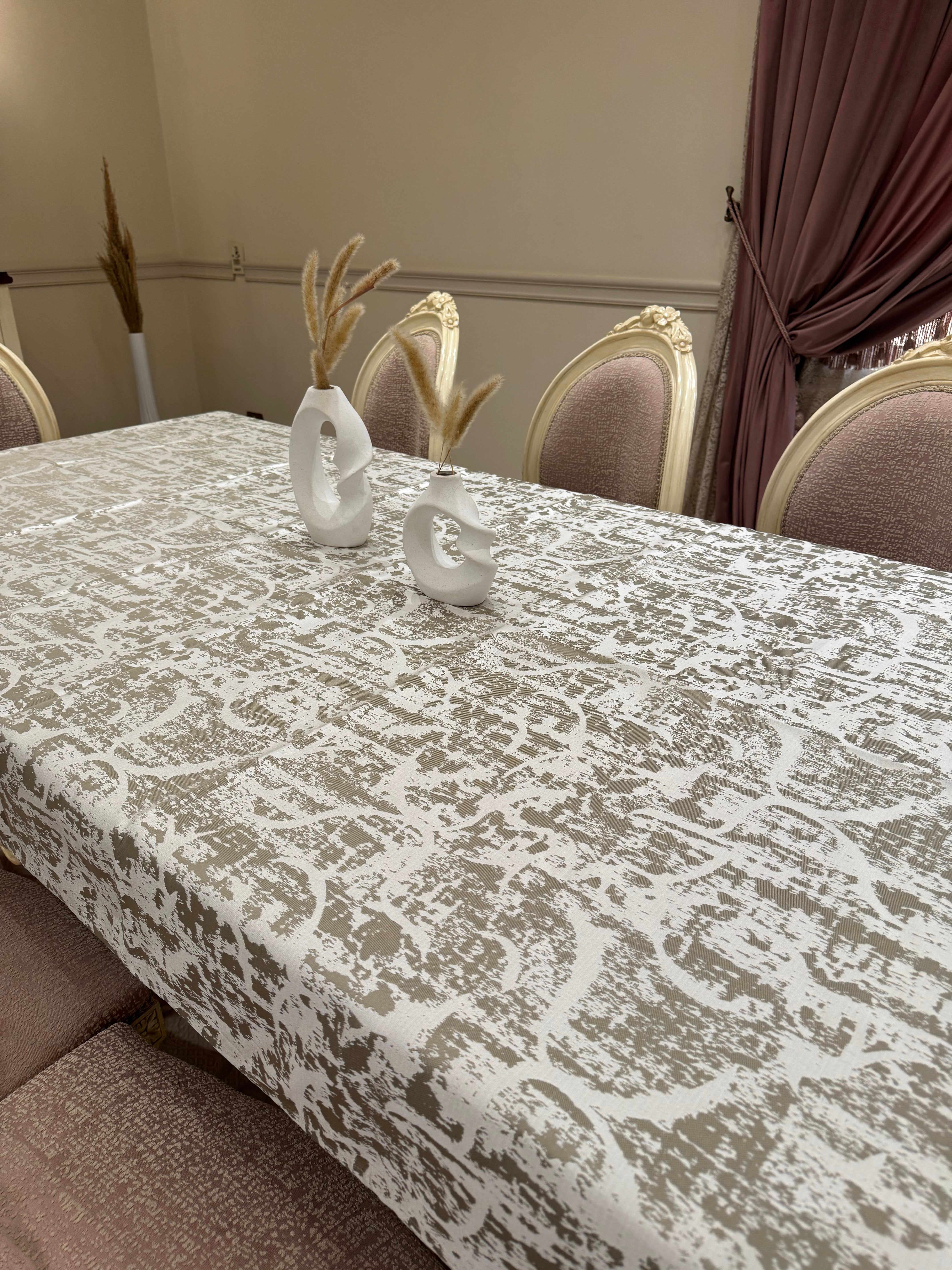Wooded cafe table runner