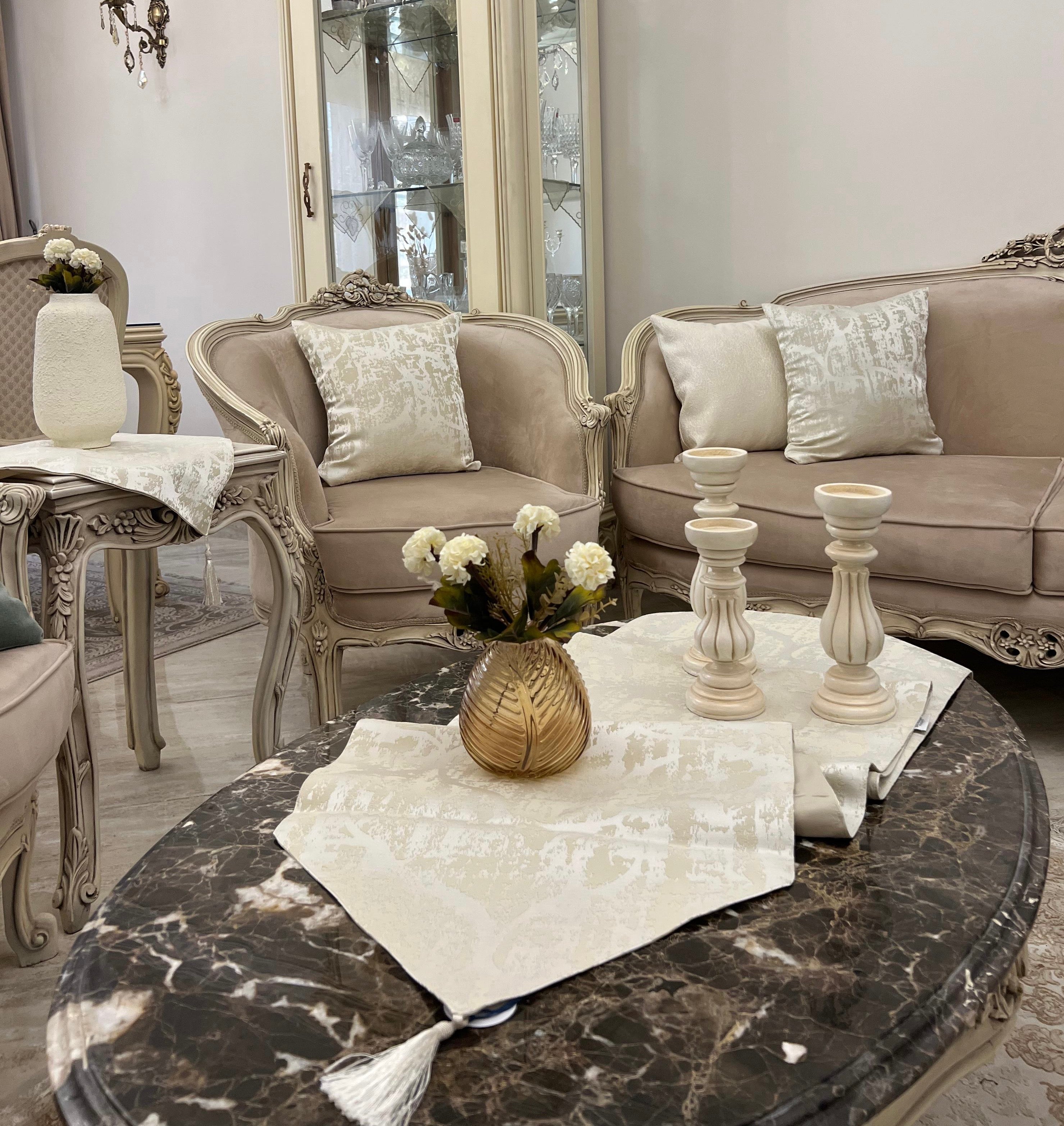 Silk beige*offwhite table runner