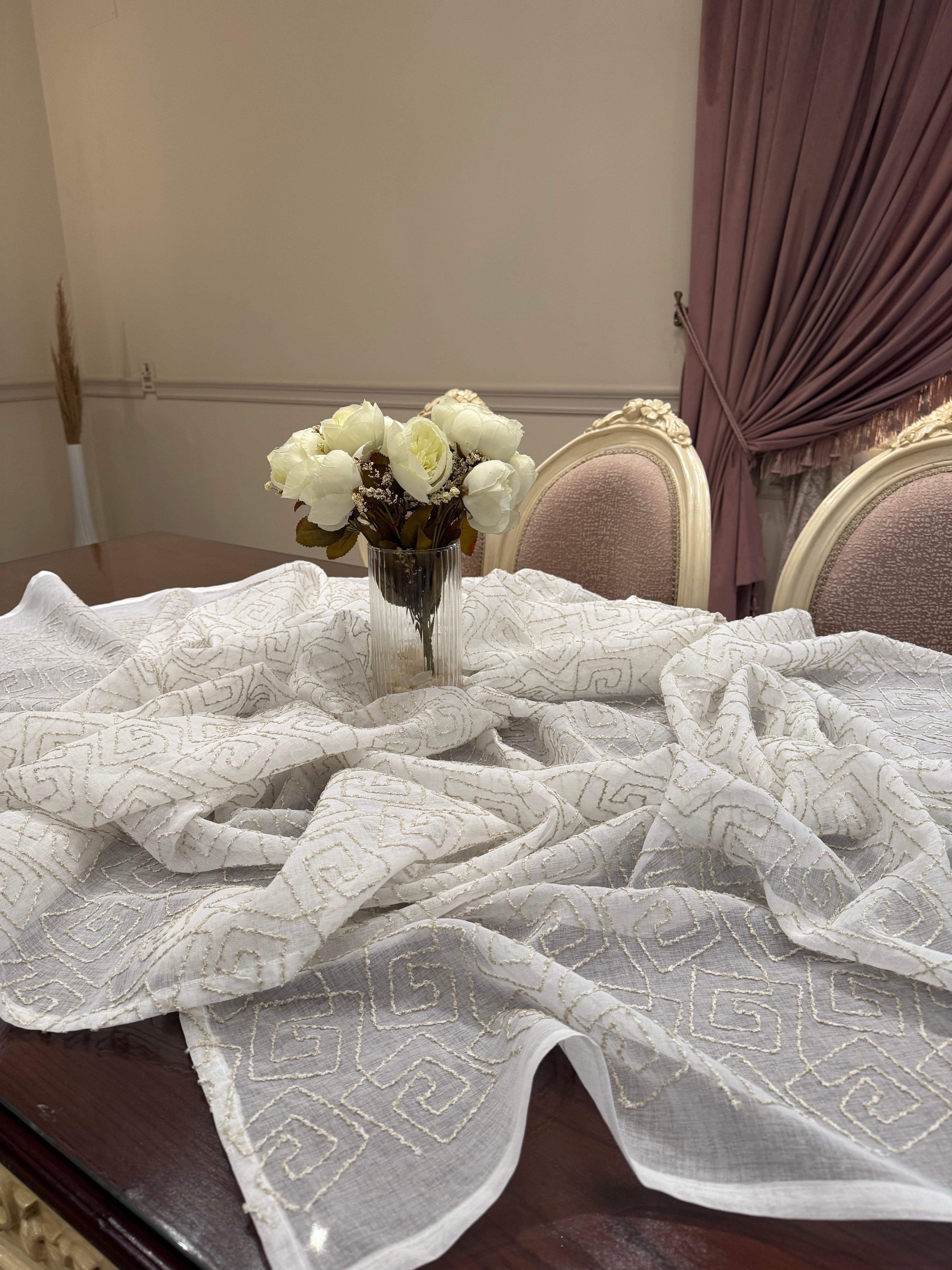 Soft white*beige table cloth
