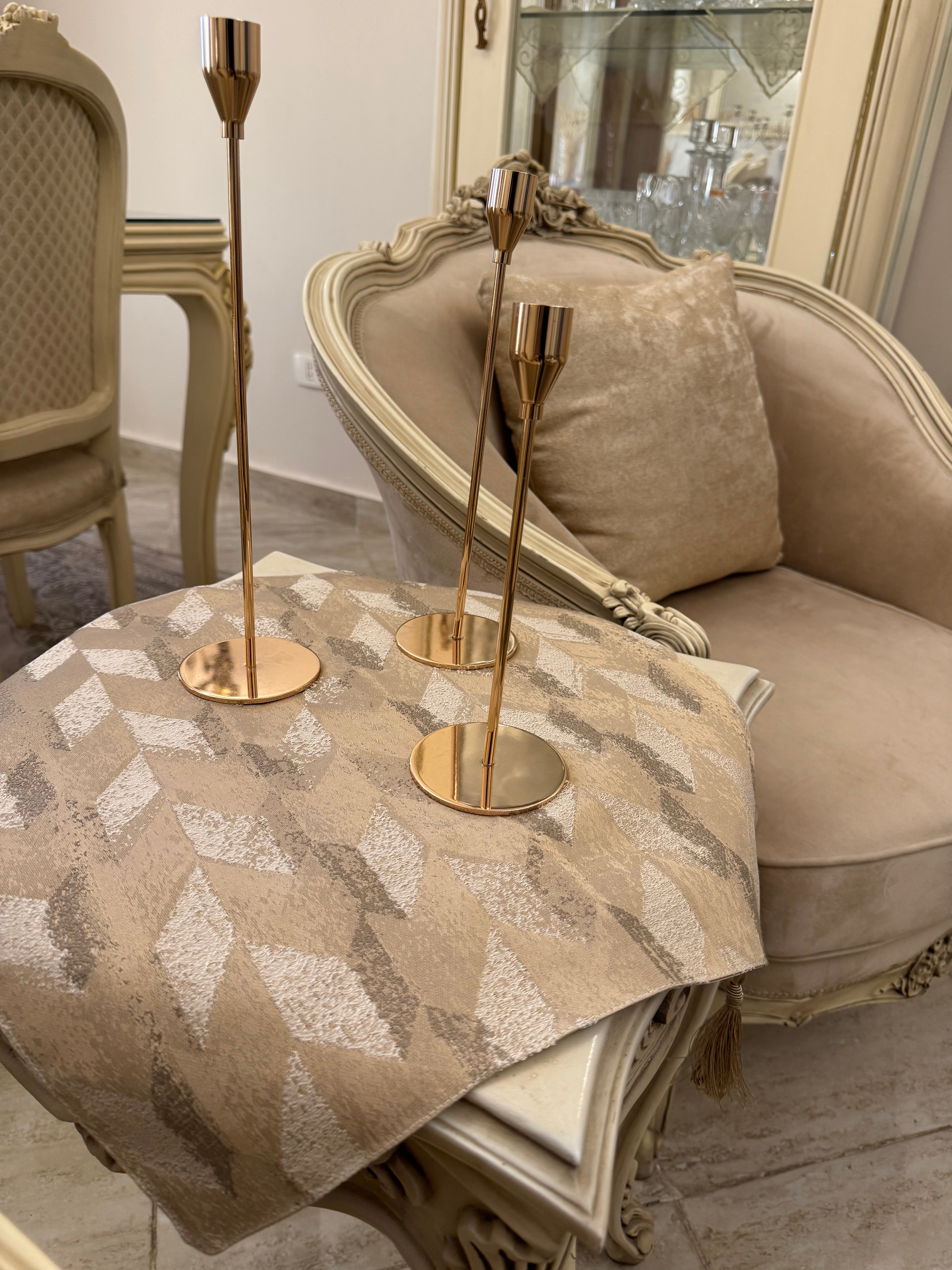 Oxede table runner