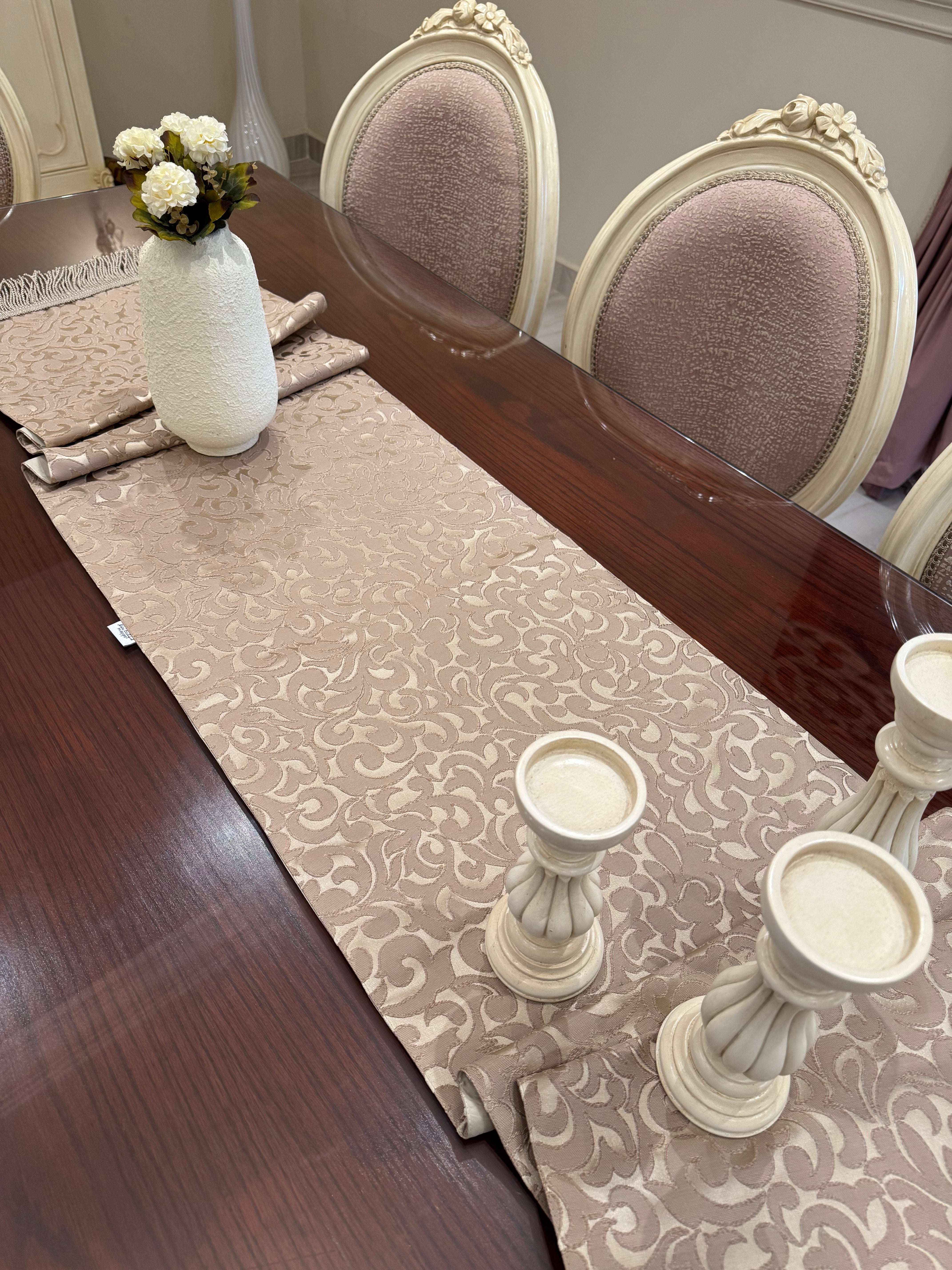 Royal rose gold table runner with tassels