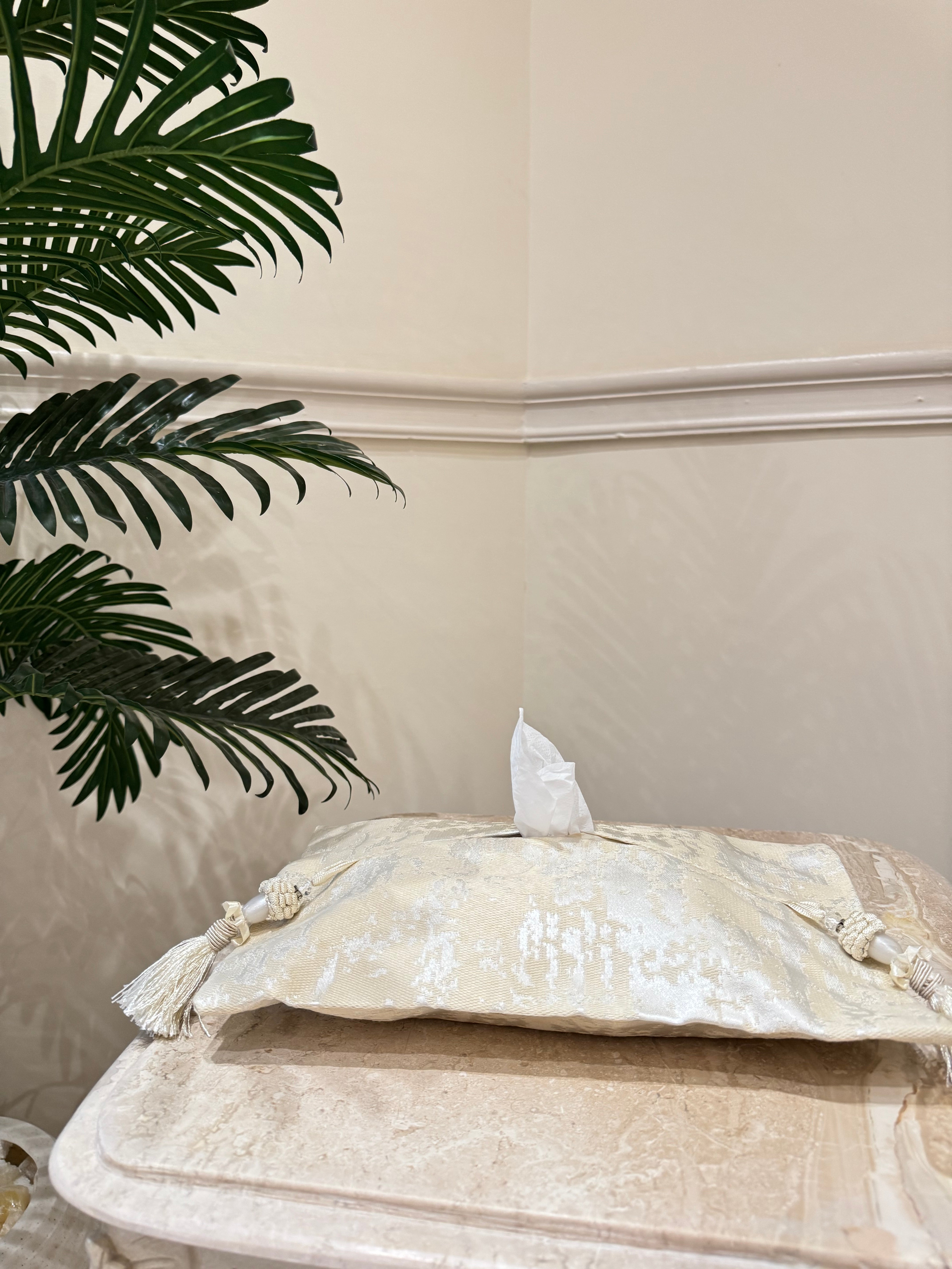 Tissue cover