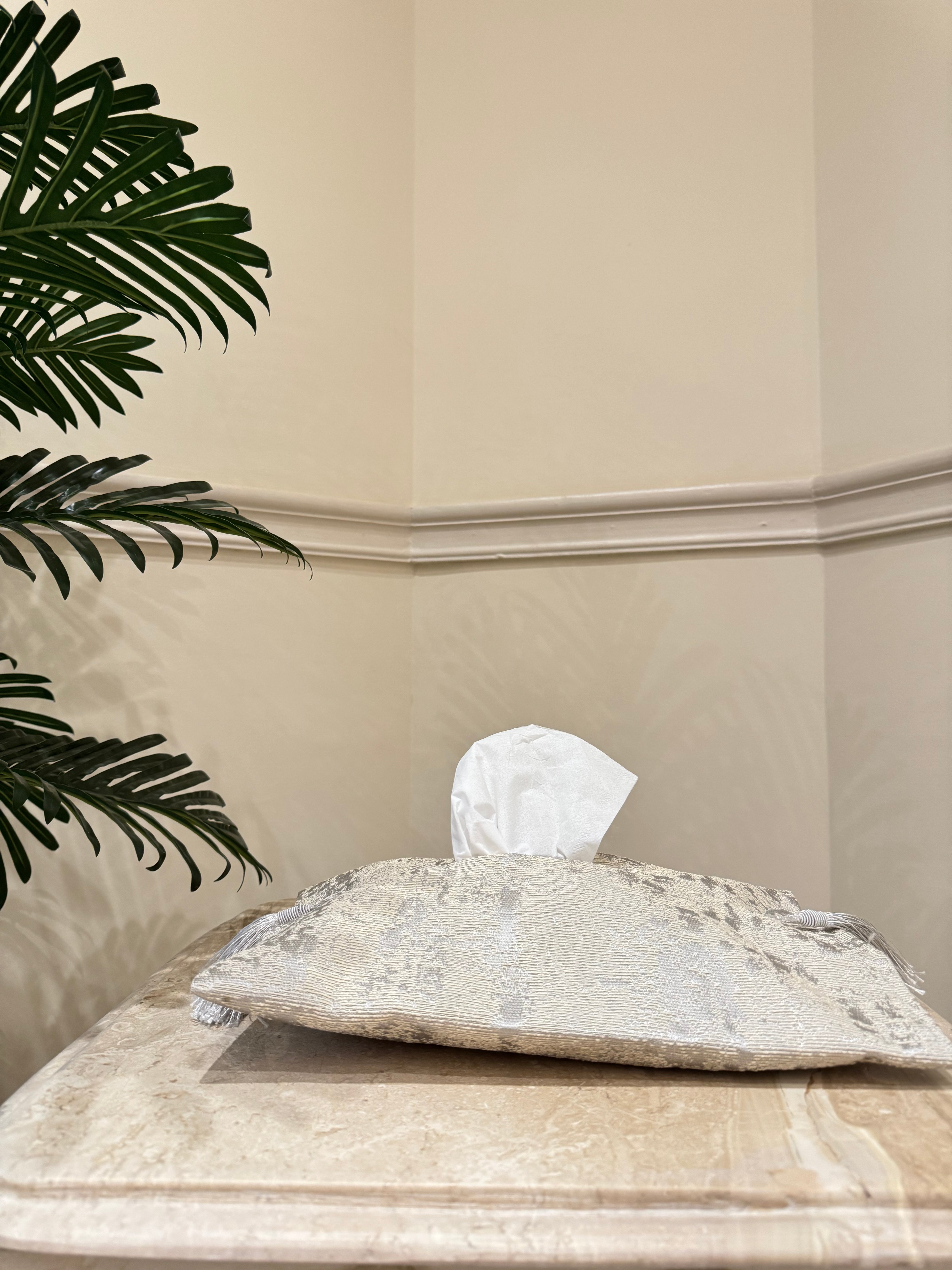Tissue cover