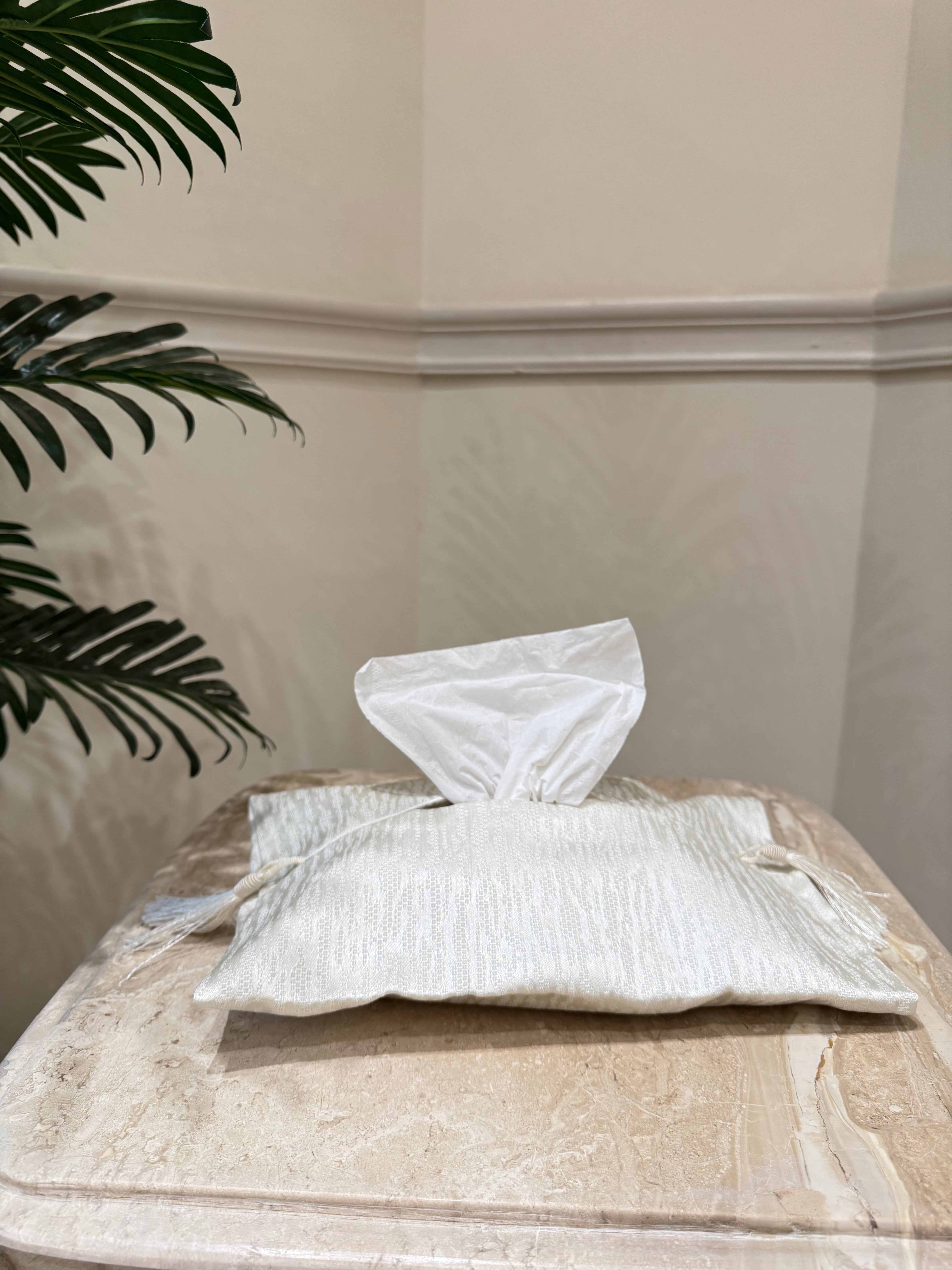 Tissue cover