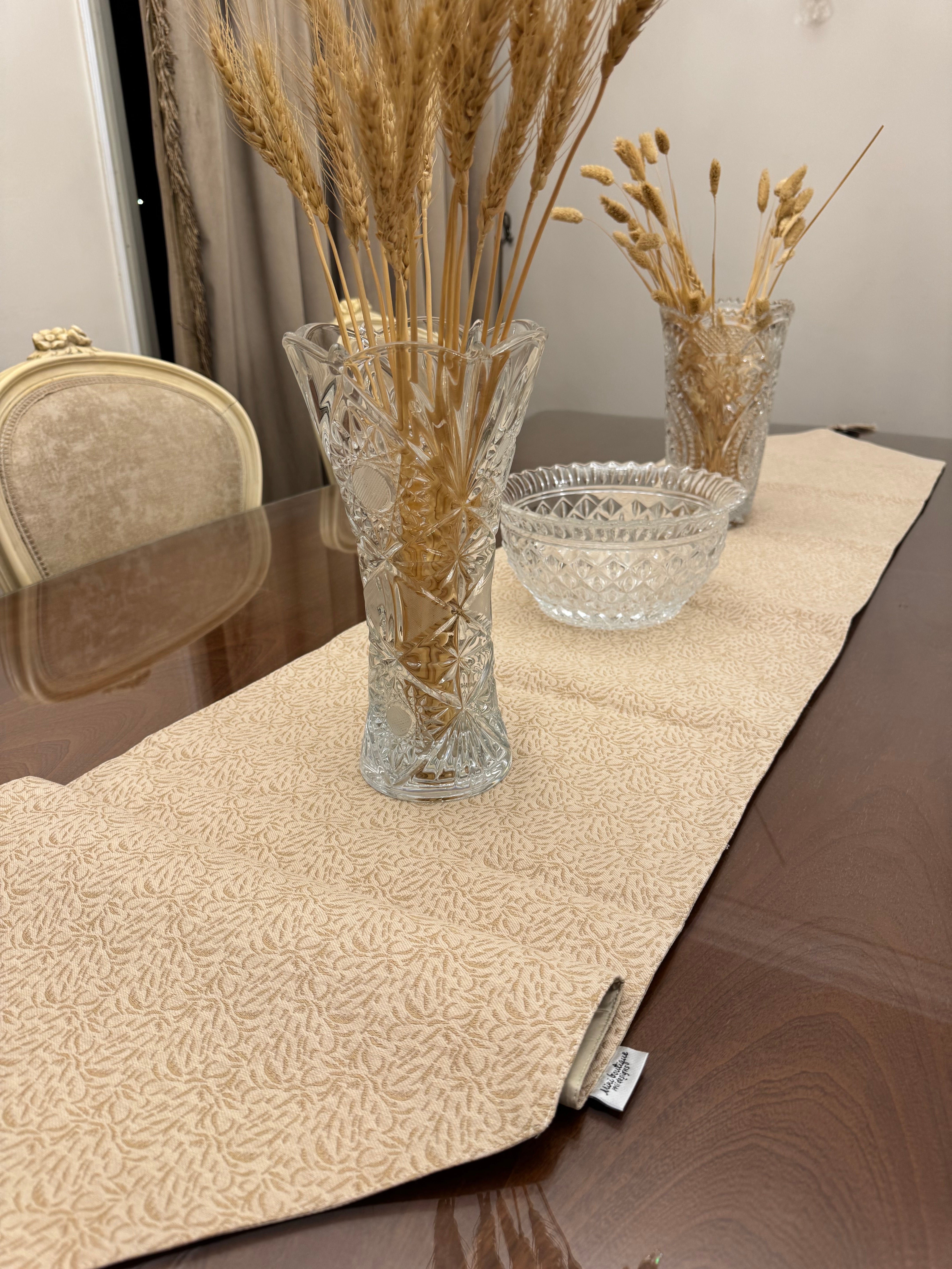 Creamy peach table runner