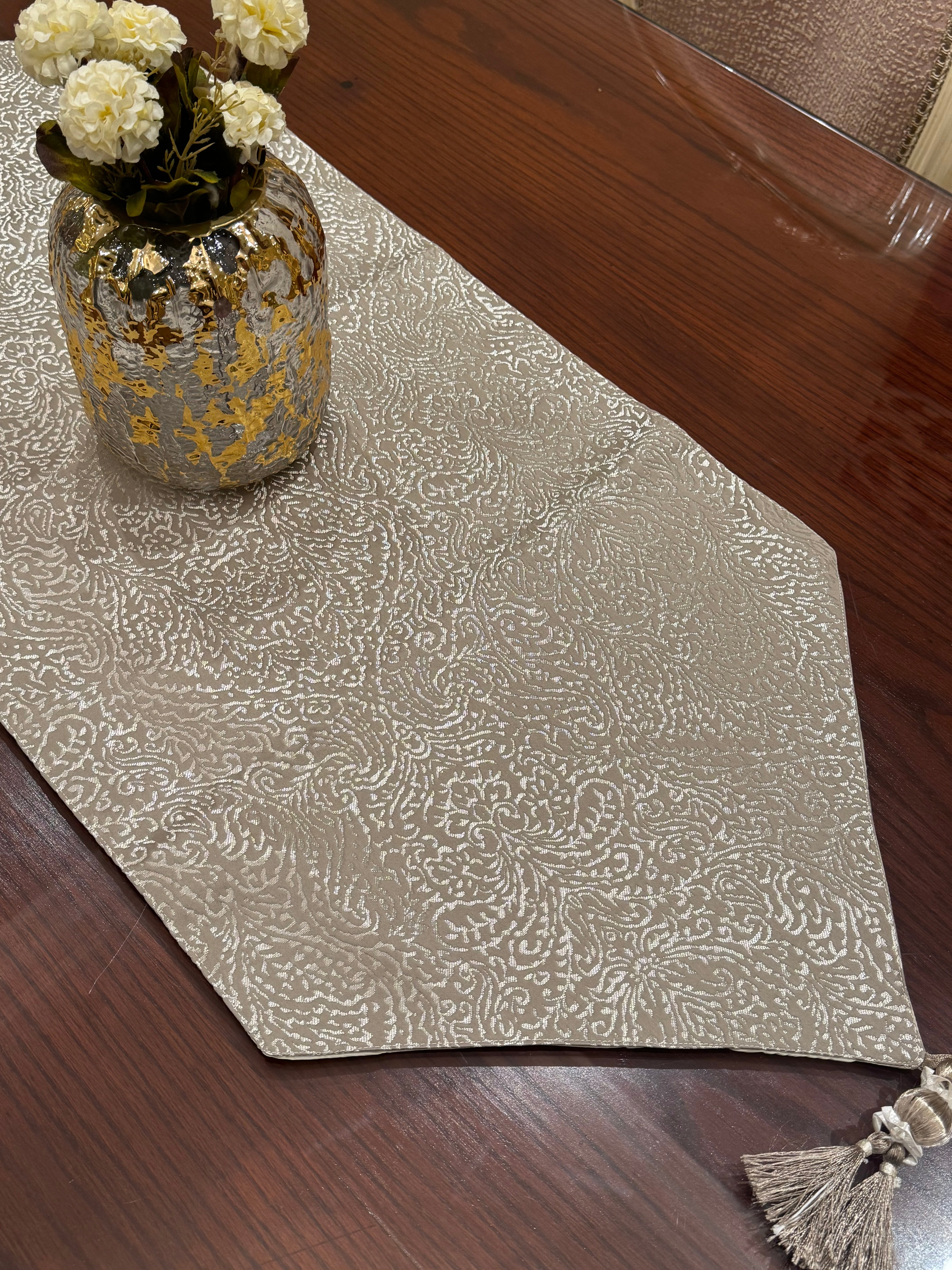 Oxide*silver table runner