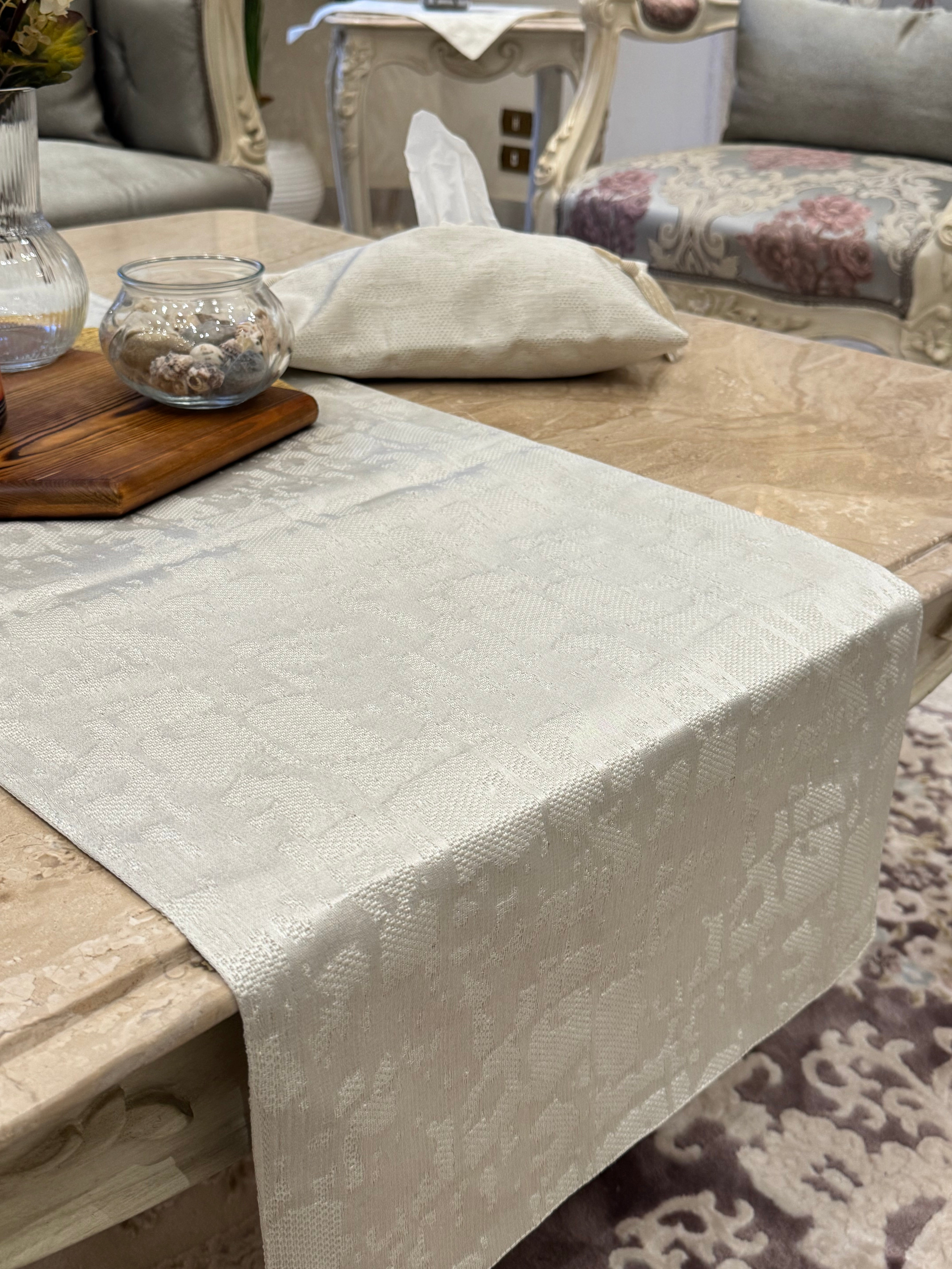 Light silver*offwhite table runner