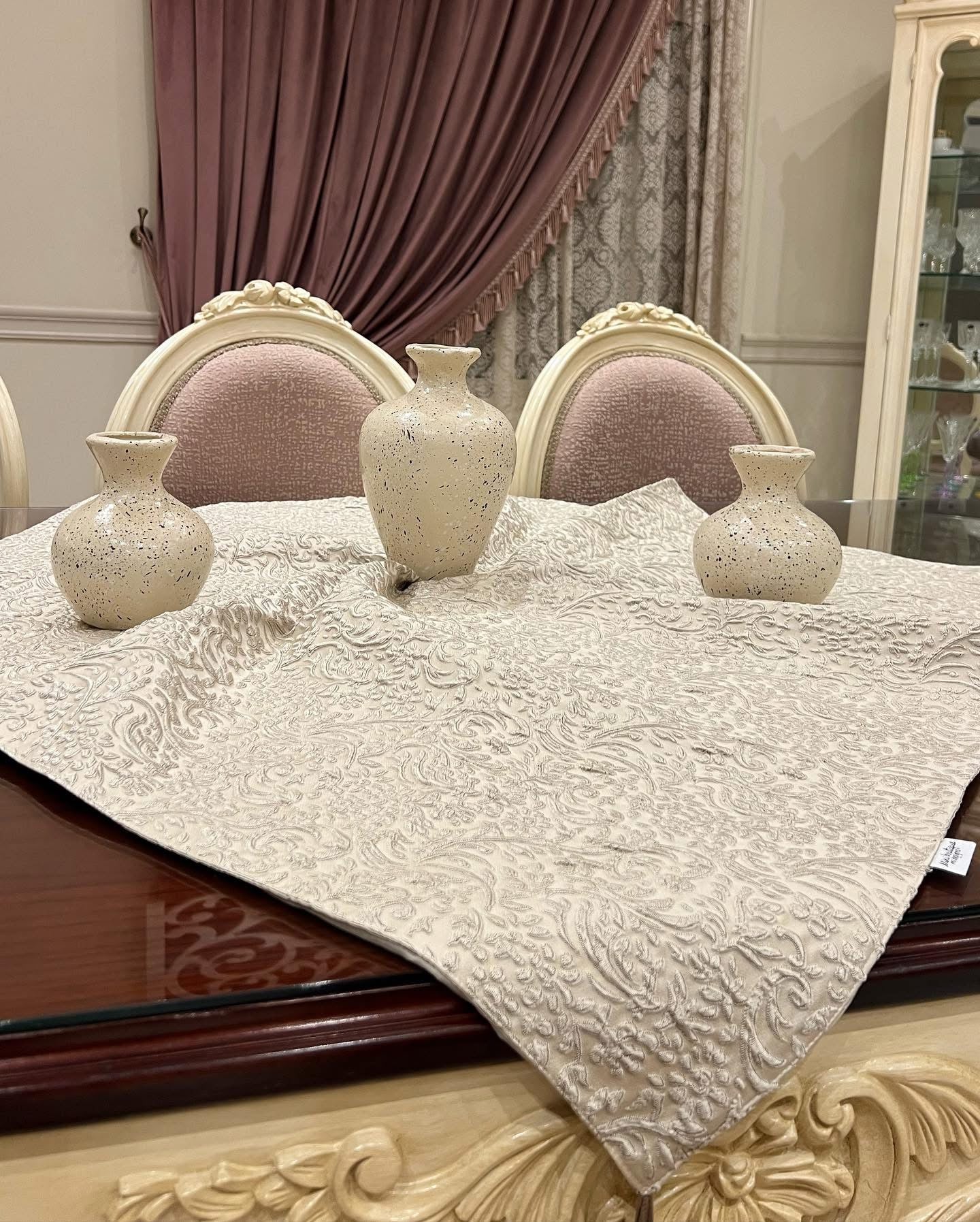 Royal beige square table cloth