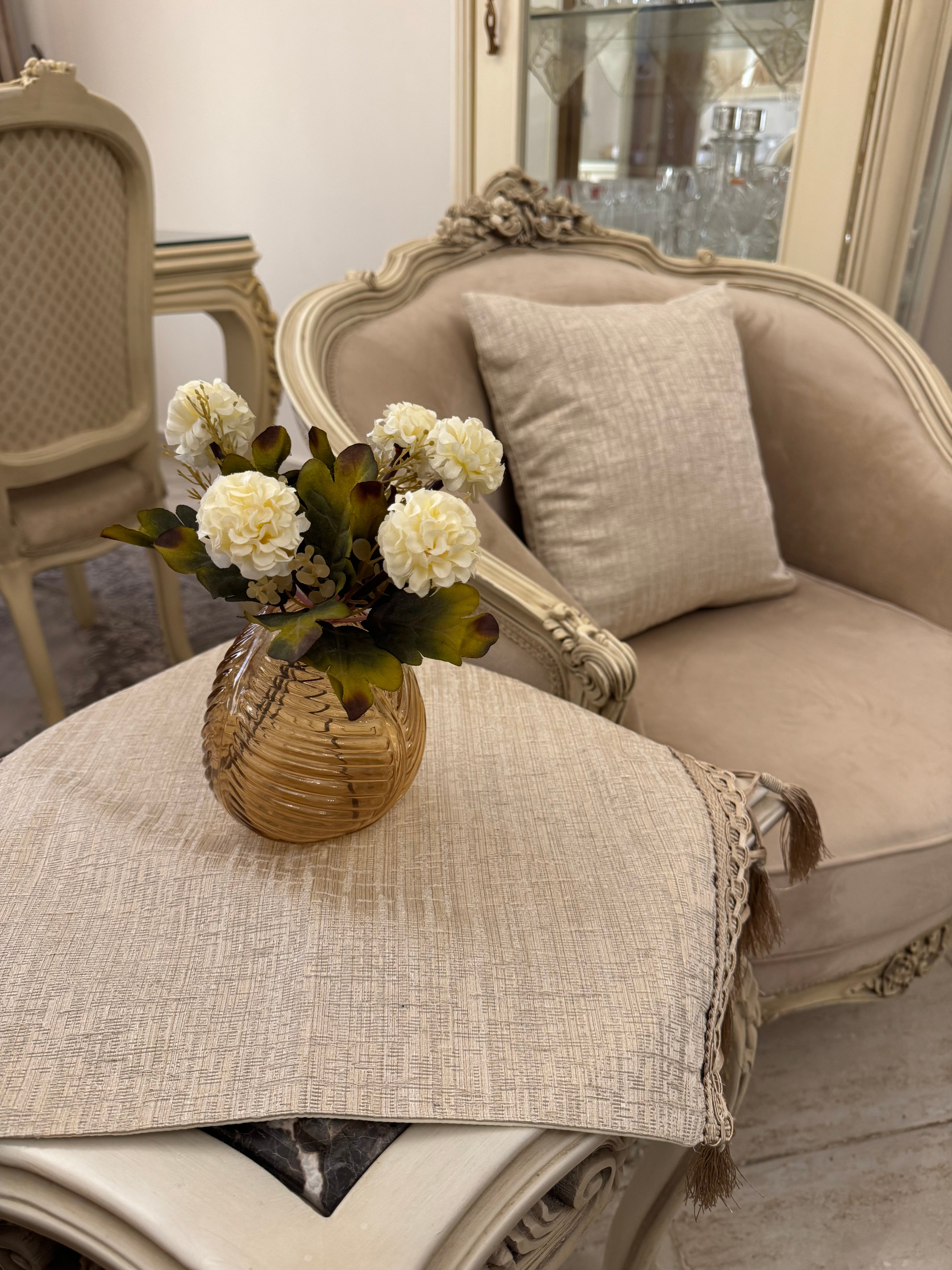 Royal gold table runner