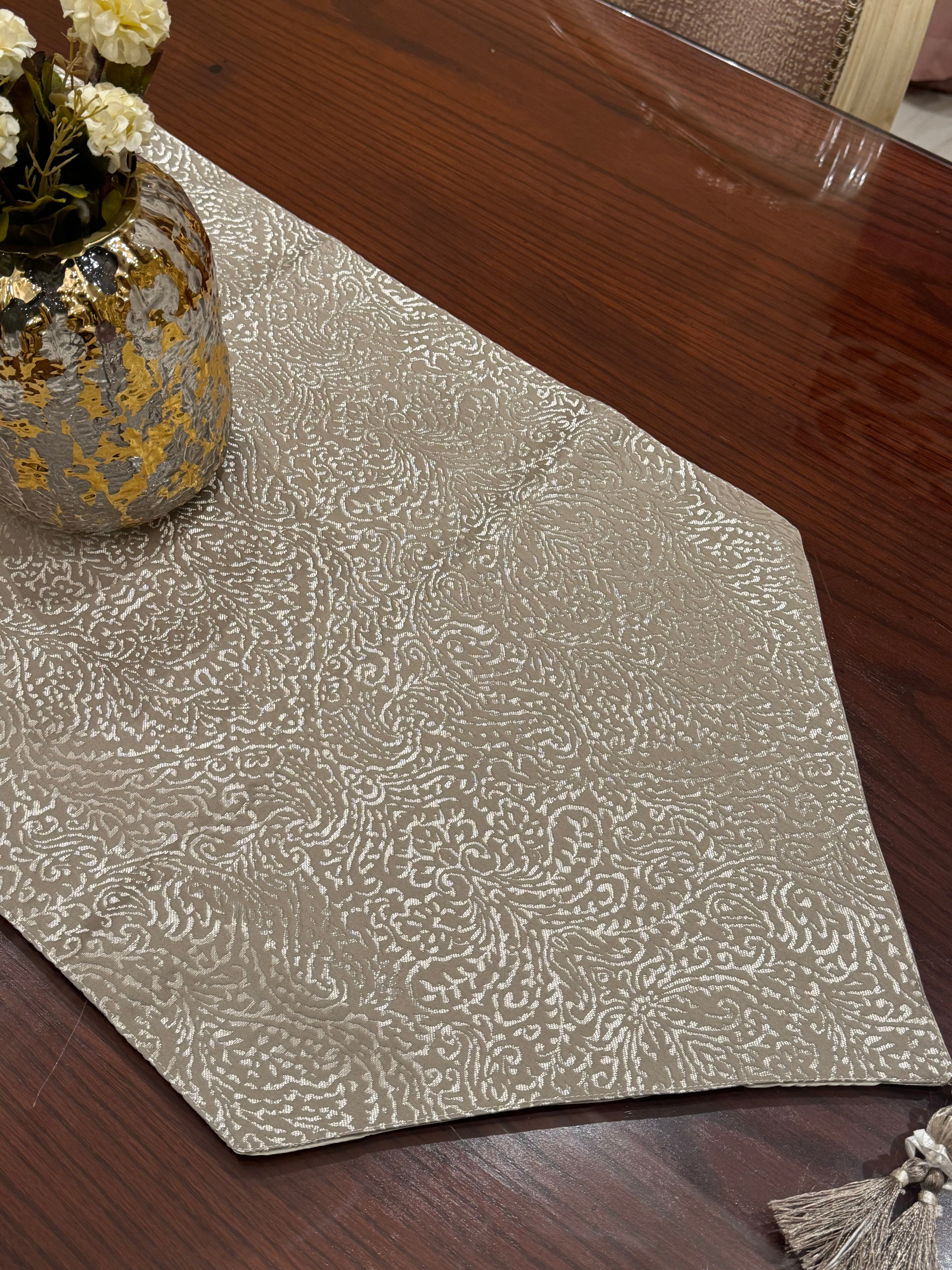 Oxide*silver table runner