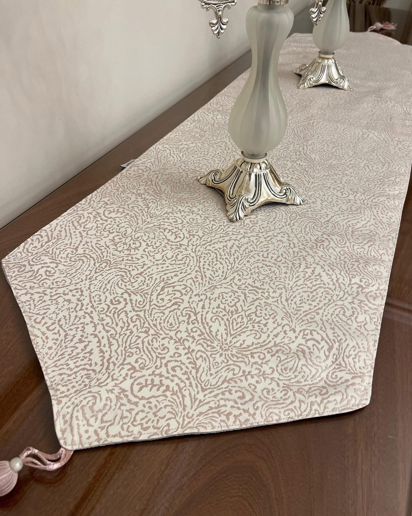 Offwhite*cashmere runner