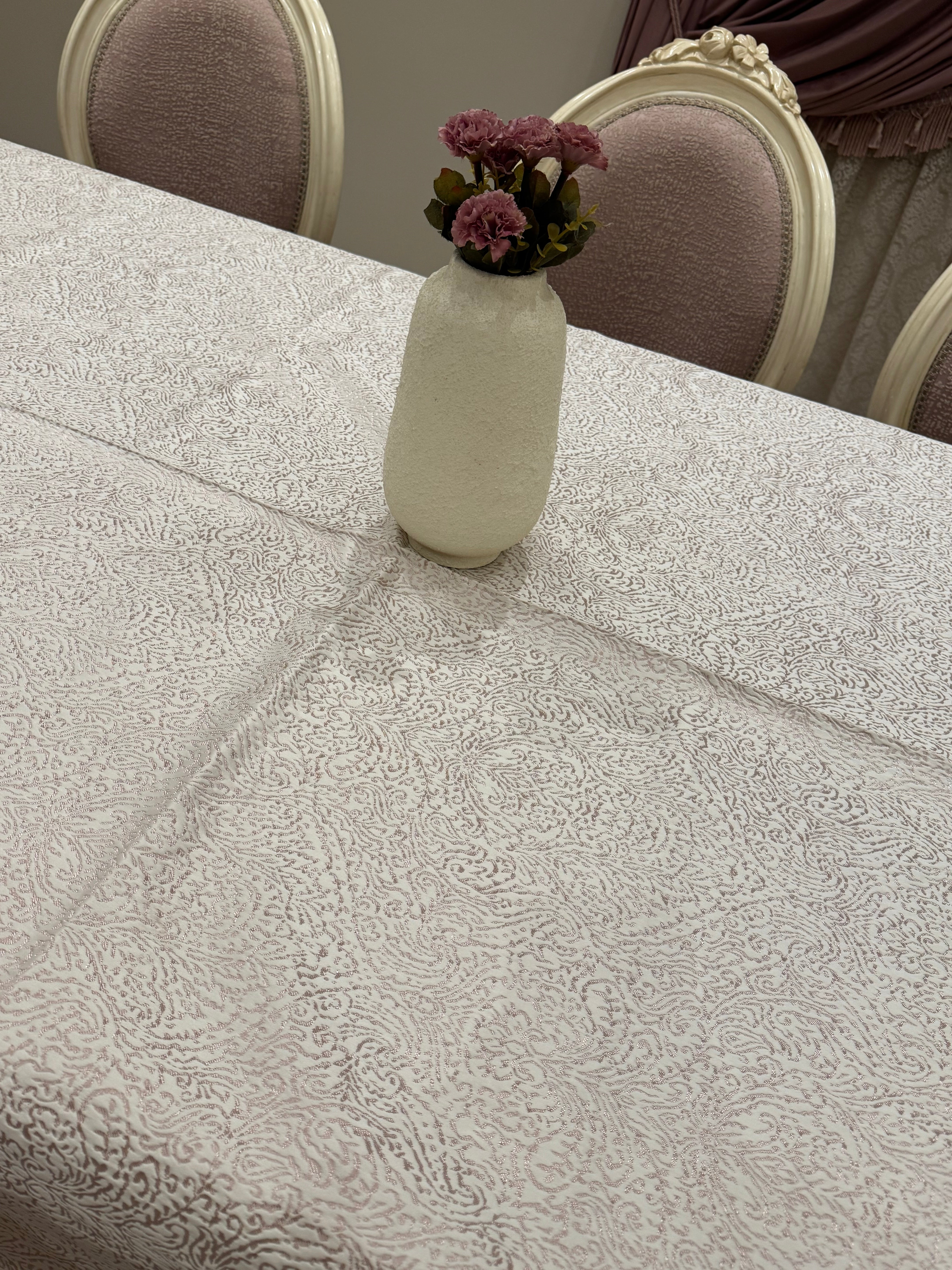 Cashmere*offwhite full table cloth