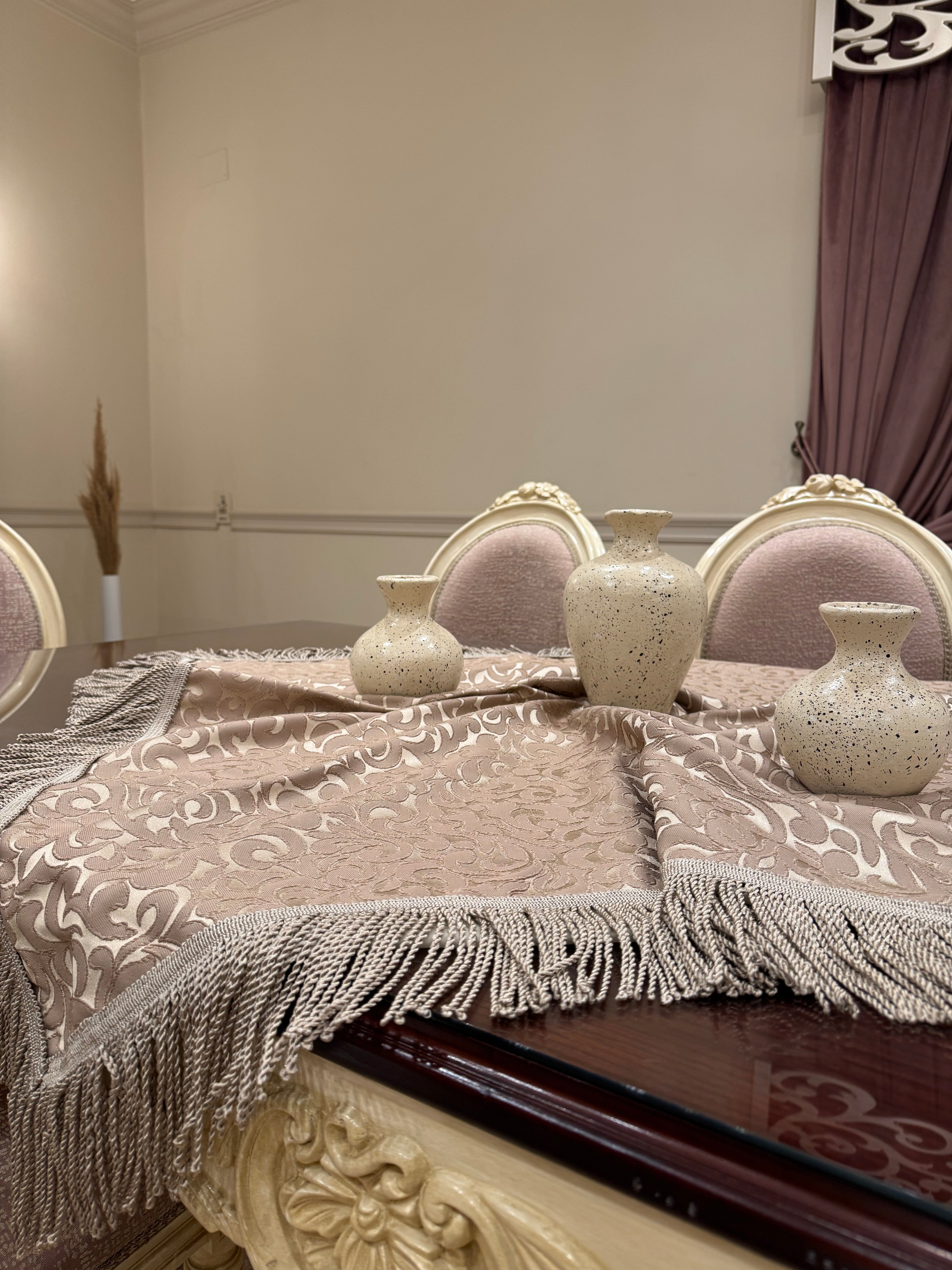 Royal silk square table cloth