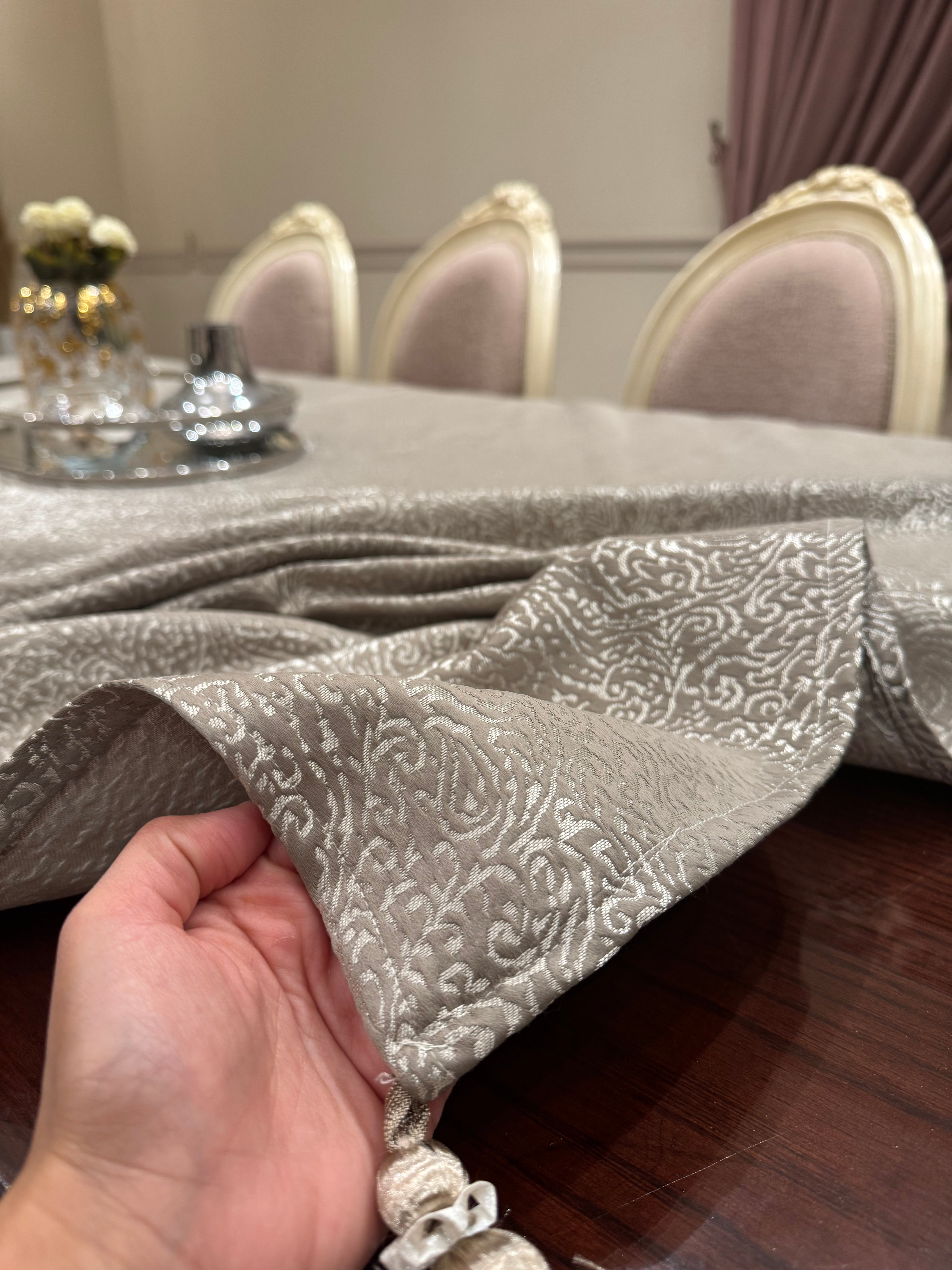 Oxide*silver full table cloth