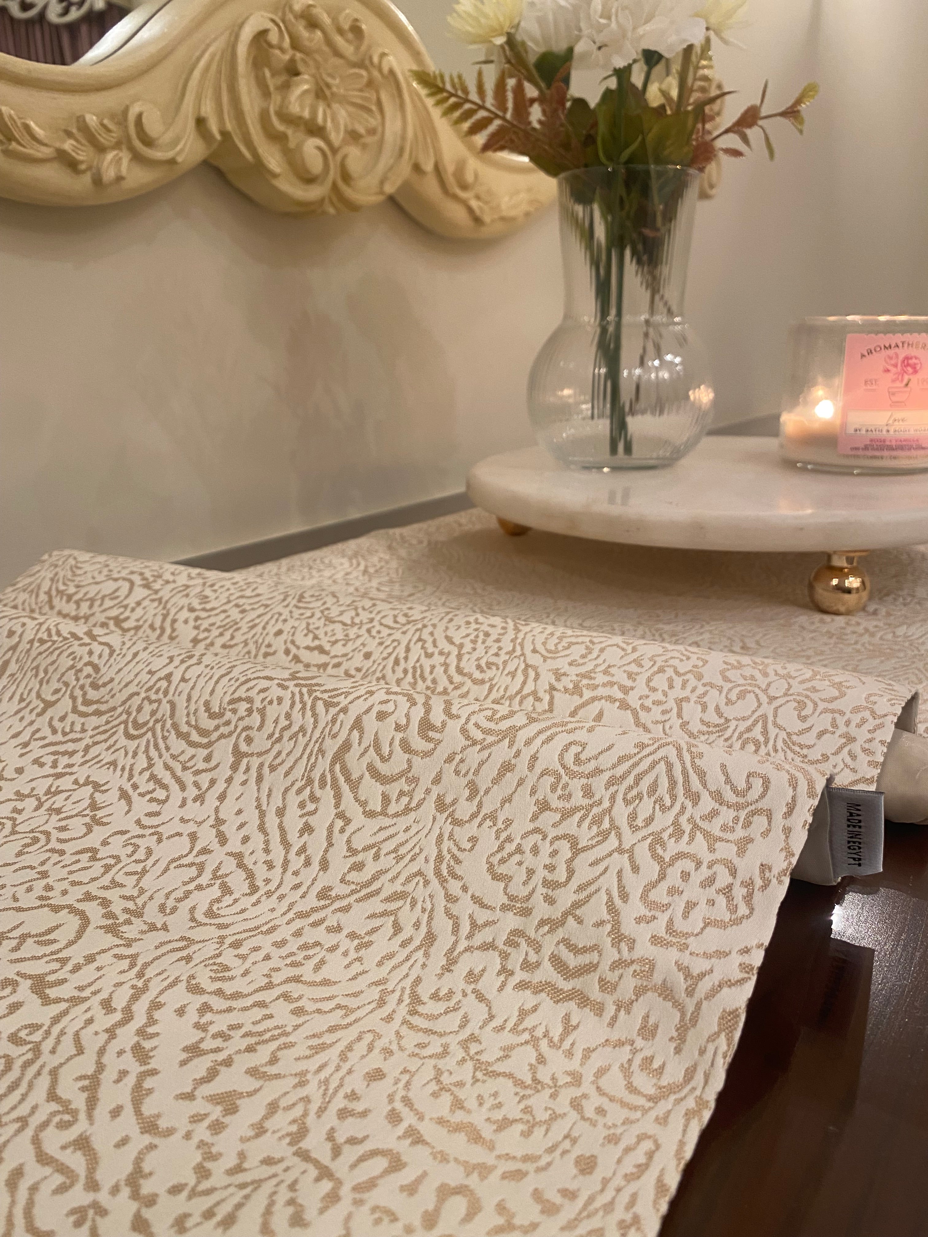 Gold*offwhite table runner