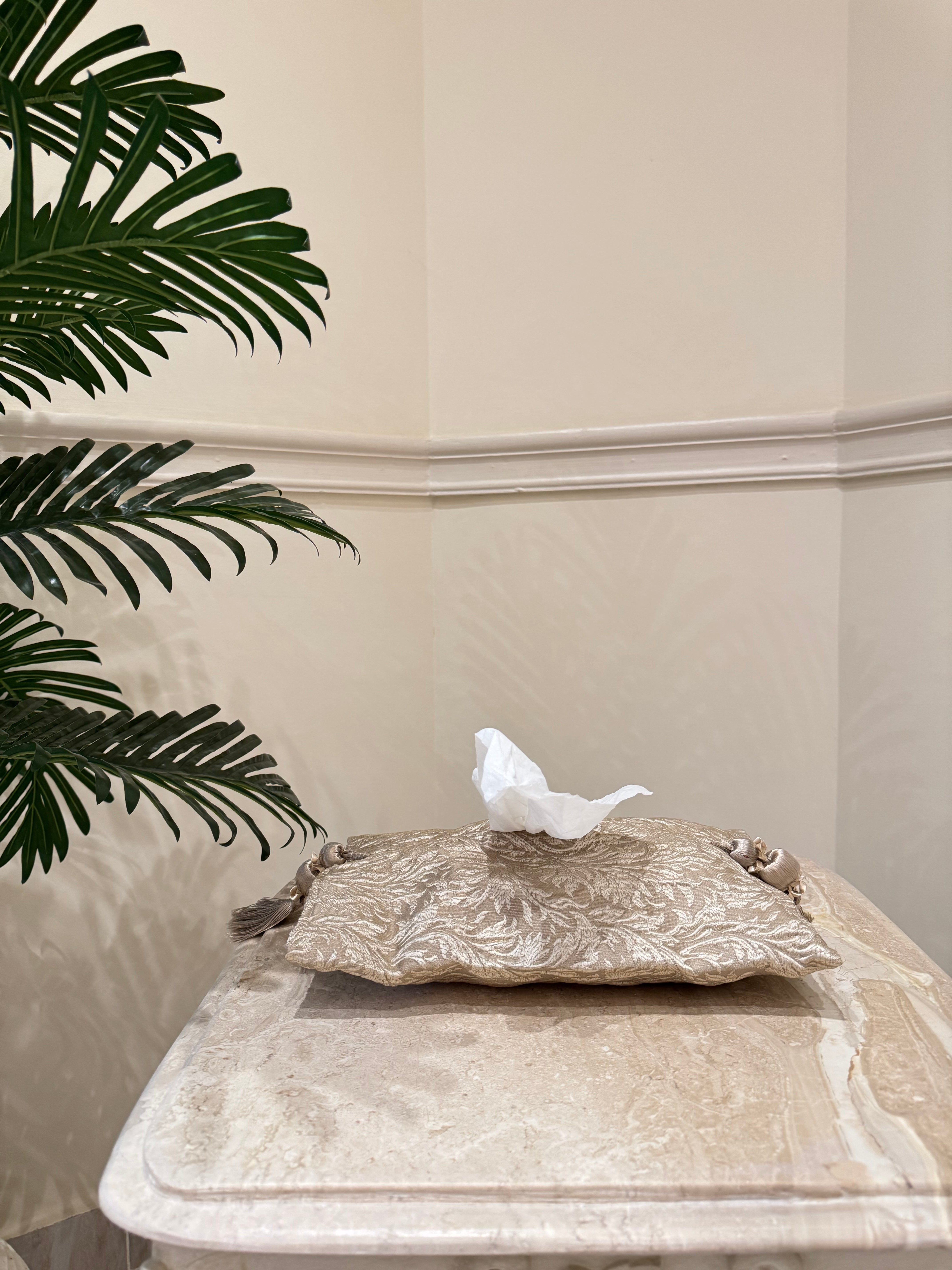 Tissue cover